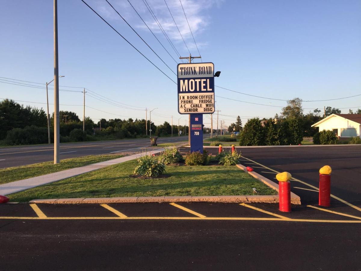 Trunk Road Motel Sault Ste. Marie Buitenkant foto