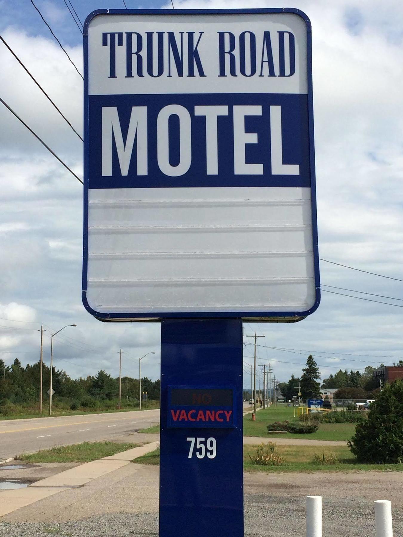 Trunk Road Motel Sault Ste. Marie Buitenkant foto